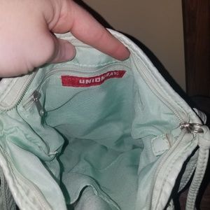 UNIONBAY Bags - Union Bay Green/Mint Cross-Body Purse UNIONBAY Bags - Union Bay Green/Mint Cross-Body Purse